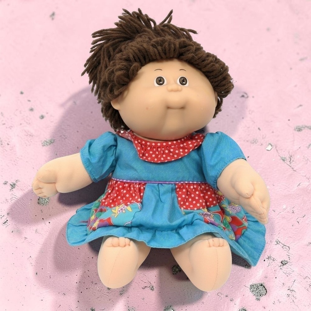 VTG 80s Cabbage Patch Kids Doll Brown Yarn Hair Brown Eye Floral Dress 1980s CPK